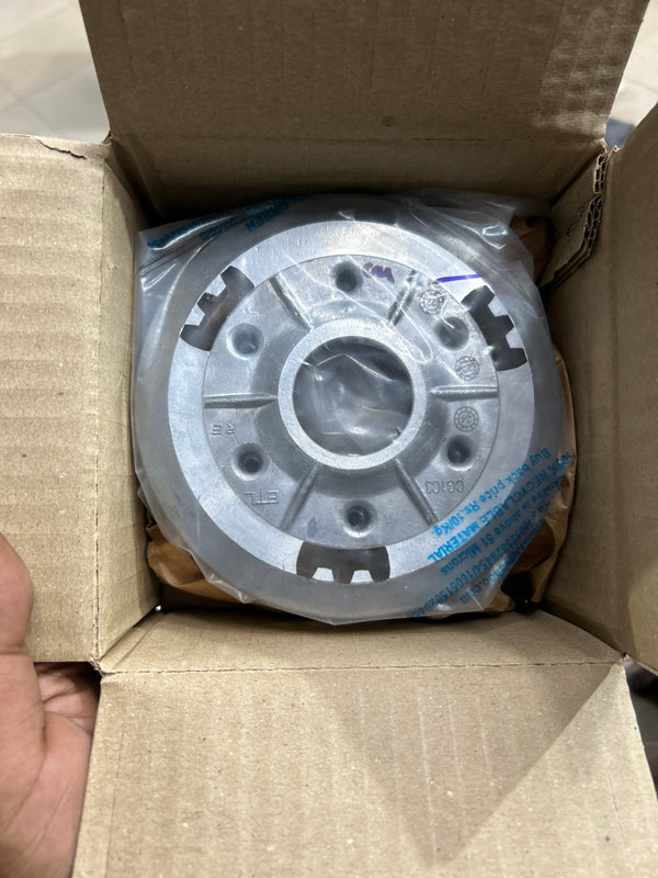 Royal Enfield 570435/B Wheel Clutch – 350cc UCE Models – UNDER THE HOOD