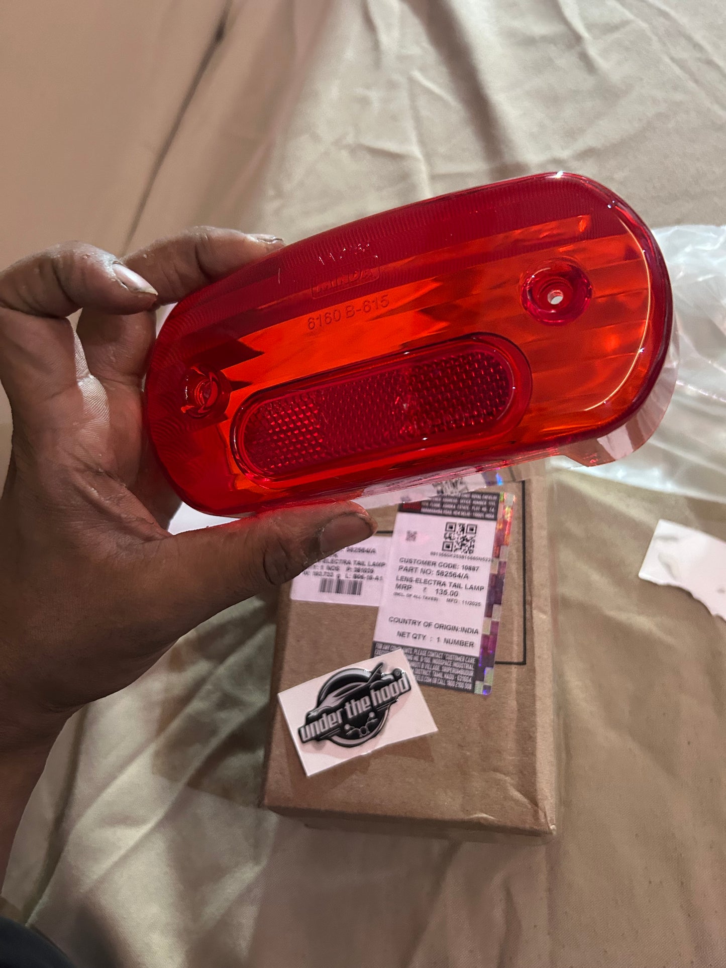 Royal Enfield 582564/A Tail Lamp Lens – Genuine Rear Light Cover for Electra 350 UCE (OEM)