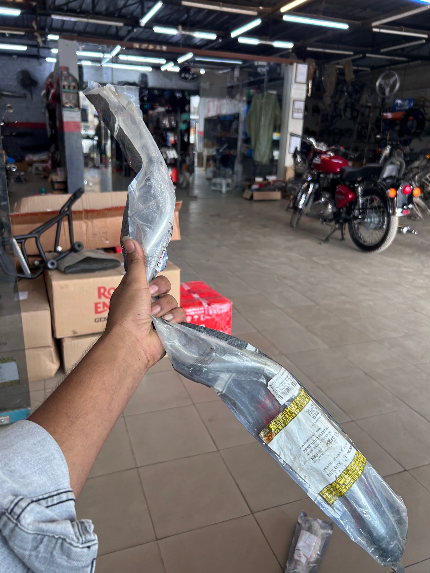 Royal Enfield 1100223/C – Handlebar Complete (Chrome) for Classic 350 Reborn (J-Series, BS6/Euro 5) – Genuine OEM