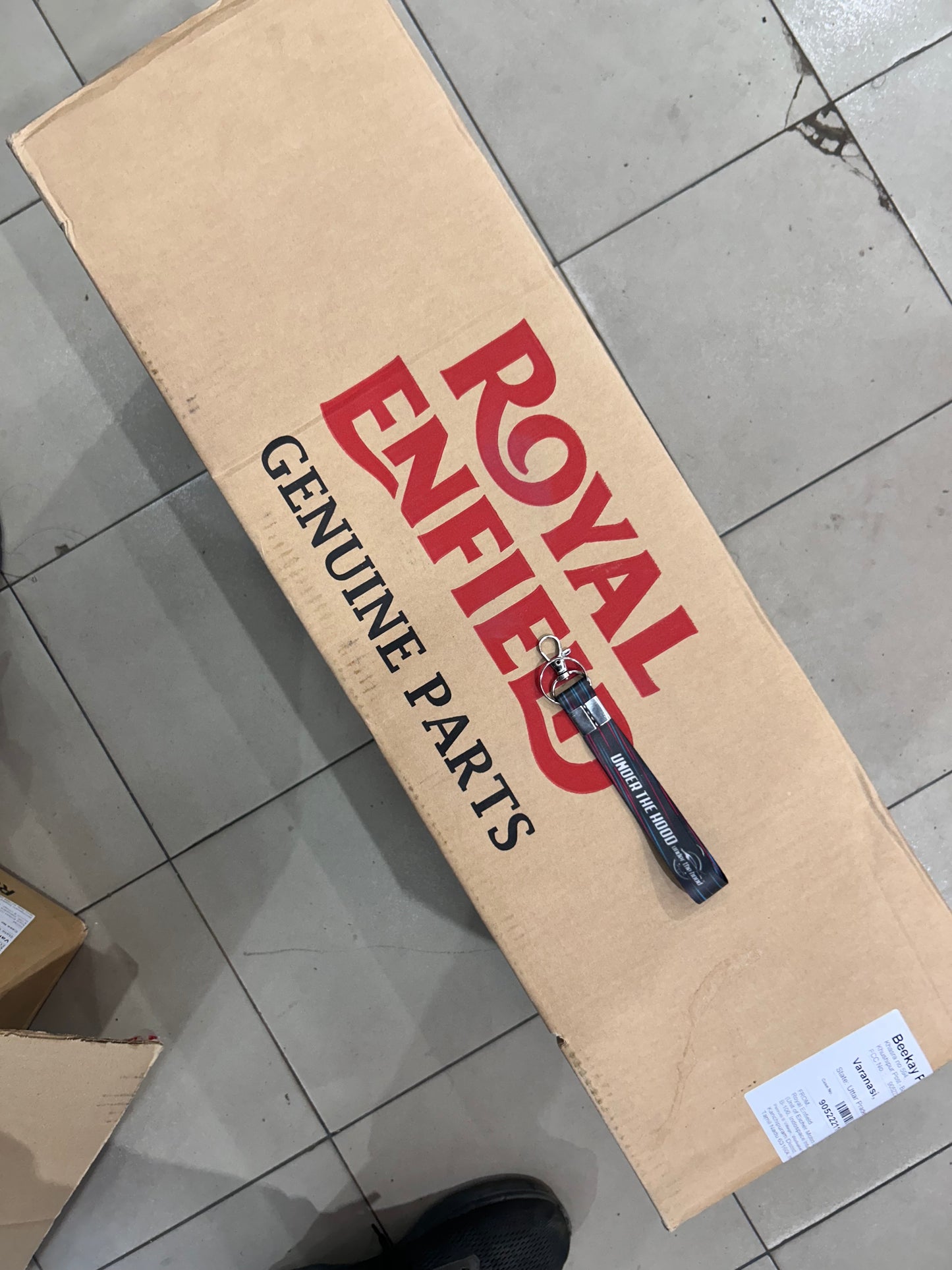 Royal Enfield RAQ00952/A Rear Mudguard with Sticker – Metallic Gloss Black – Bullet 350 Standard Black (J-Series BS6) – Genuine OEM