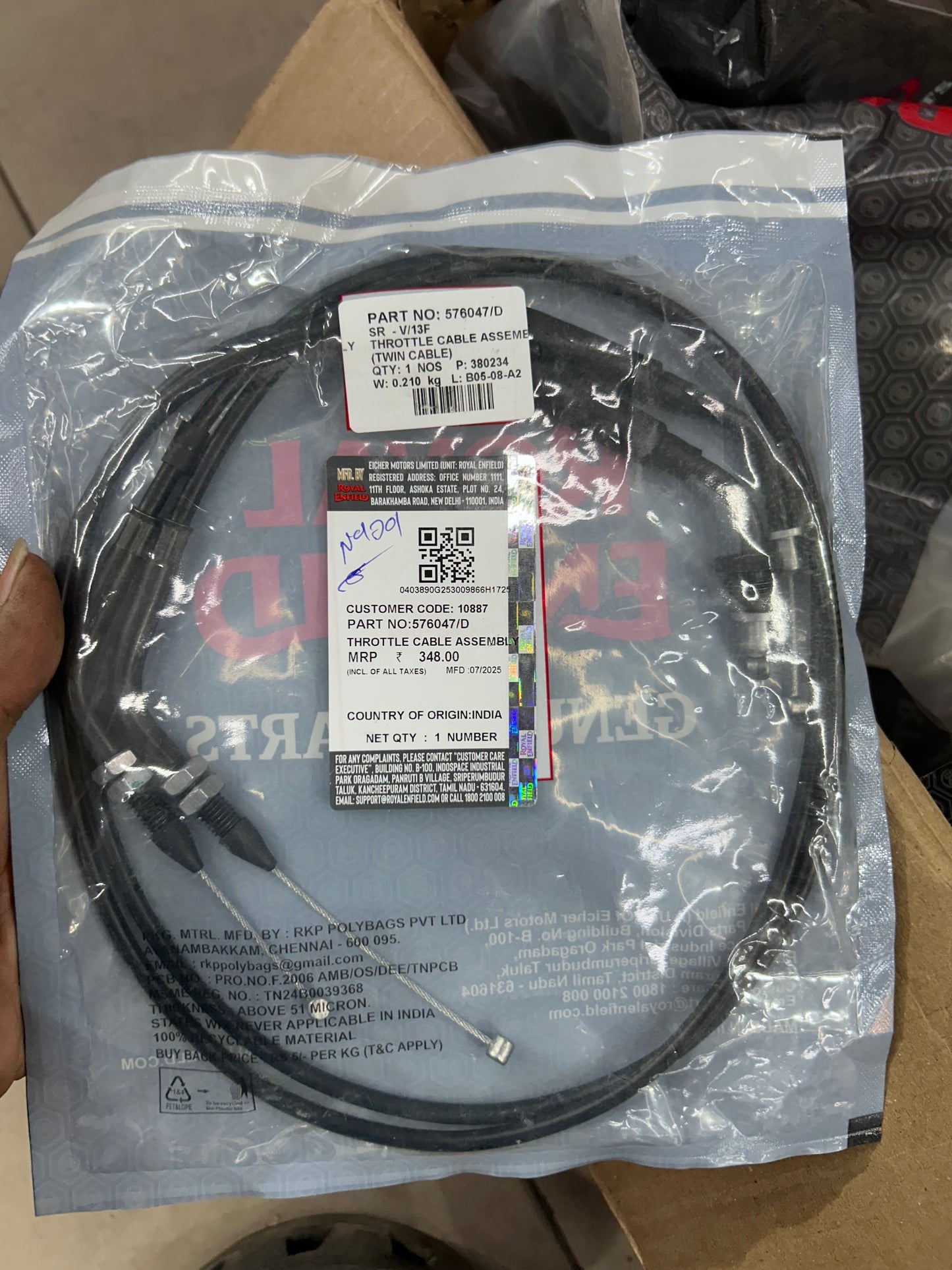 Royal Enfield Interceptor/GT 650 Accelerator Cable Royal Enfield 576047/D – Throttle Cable Assembly (Twin Cable) for GT 650 & Interceptor 650