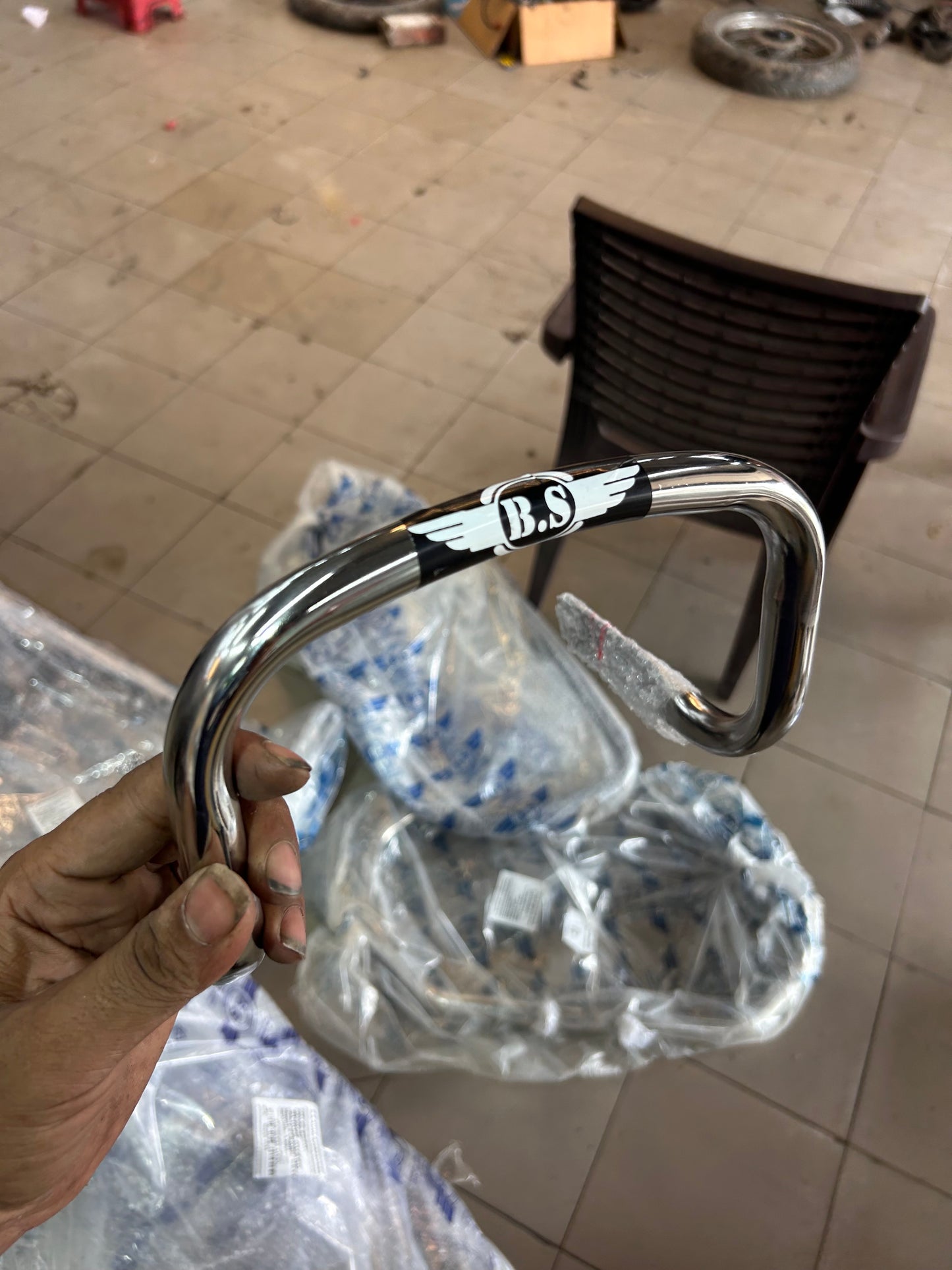BS Auto Seat Handle Pipe for Royal Enfield Classic 350 Standard UCE – Chrome & Black (304 Stainless Steel)