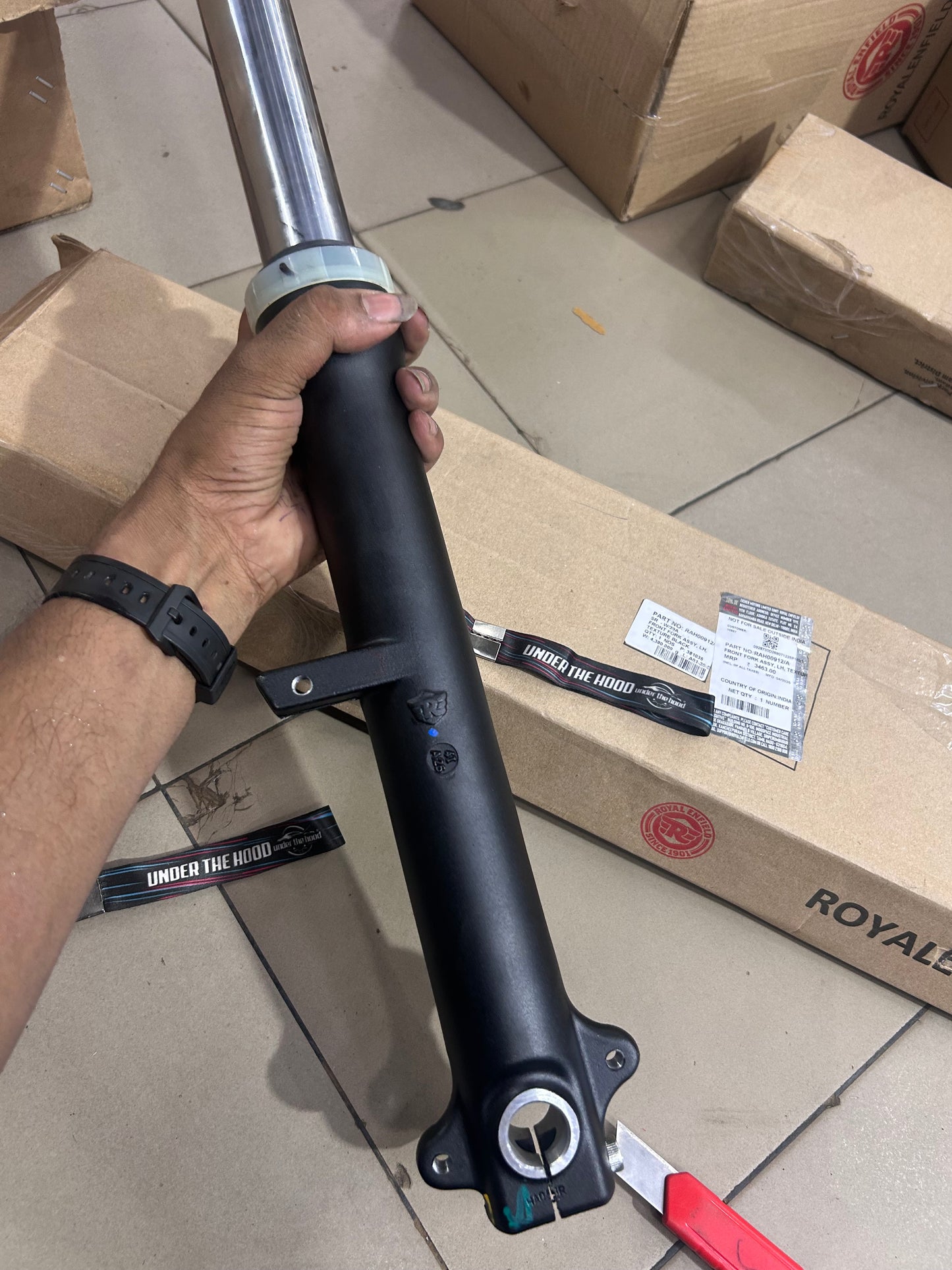 Royal Enfield Classic 350 Reborn LH Front Fork Assembly Texture Black RAH00912/A