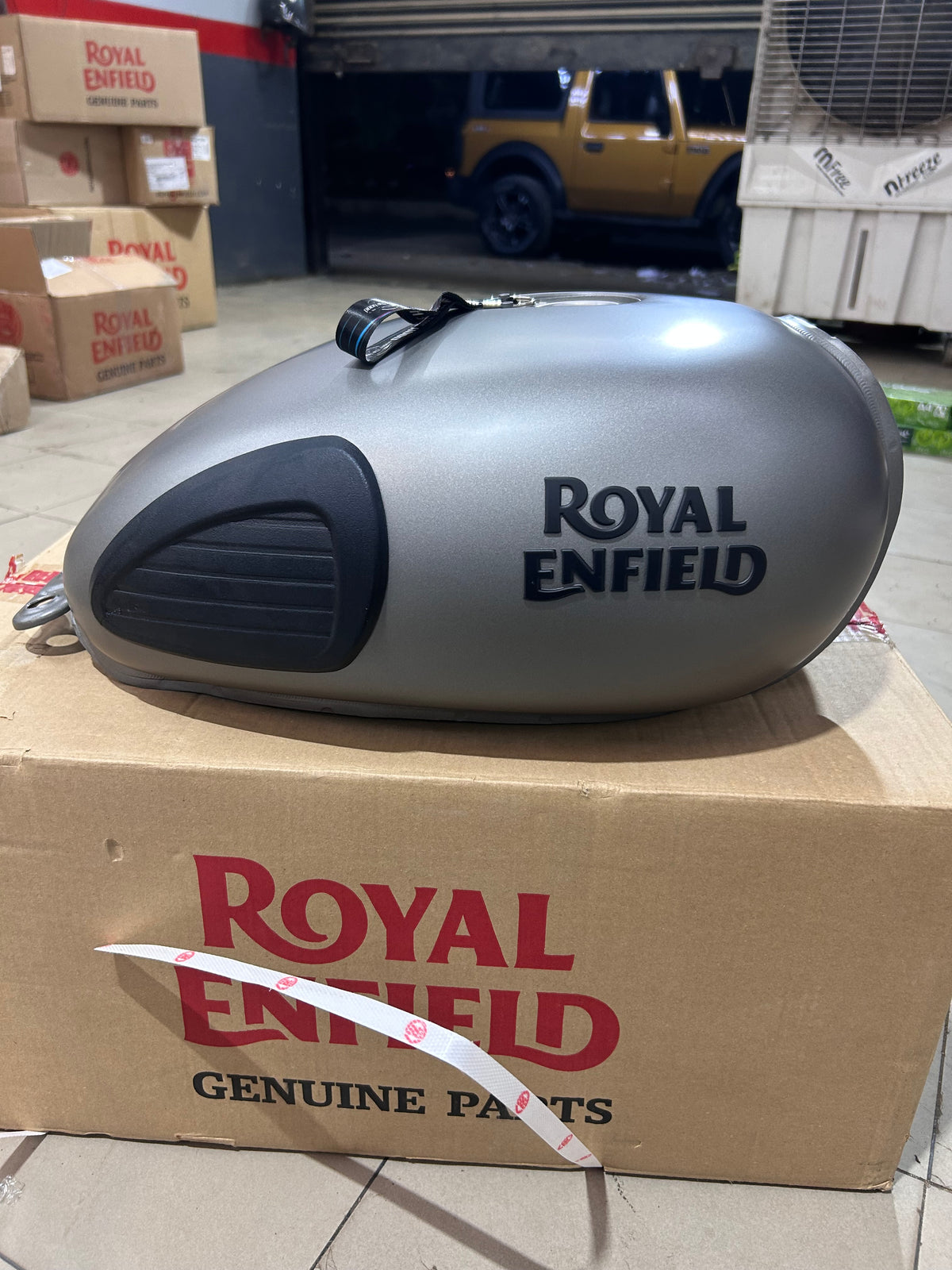 Royal Enfield Classic 350 UCE Gunmetal Grey ABS Fuel Tank with Sticker – RAK00080/C