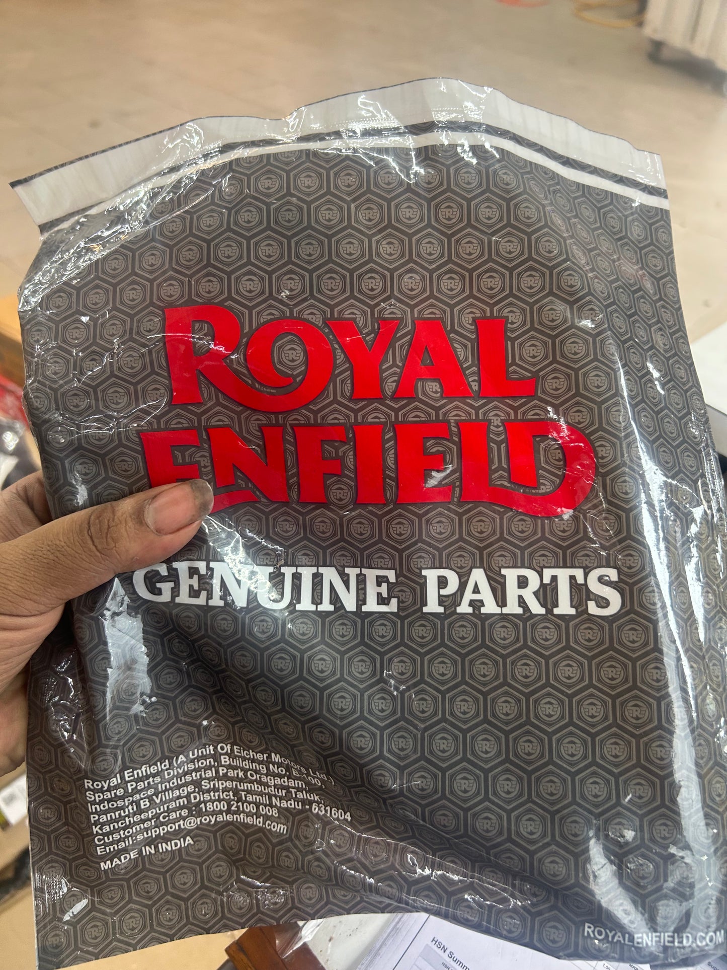 Royal Enfield 148675/A – Powder‑Coated Side Stand Assembly (Black) for 650 Twins