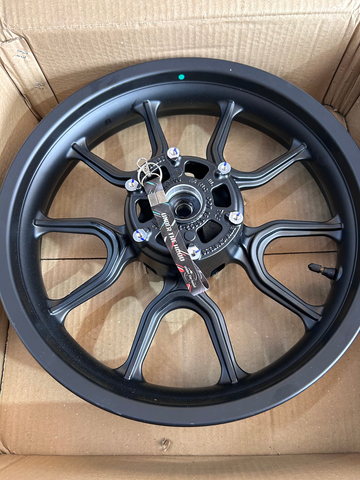 Royal Enfield OEM 17-Inch Rear Alloy Rim – 1100767/E (Meteor 350 OEM, Retrofit for Interceptor 650 & Continental GT 650)