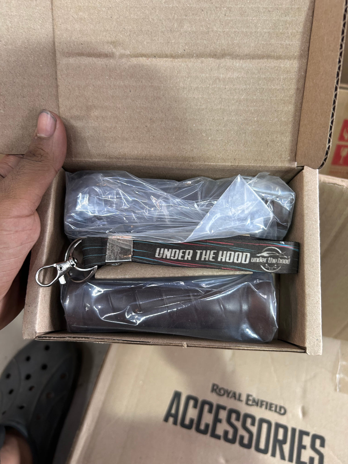 Royal Enfield Brown Handlebar Grip Kit for Goan Classic 350, Classic 350 Reborn & Bullet 350 J-Series – KXA00189