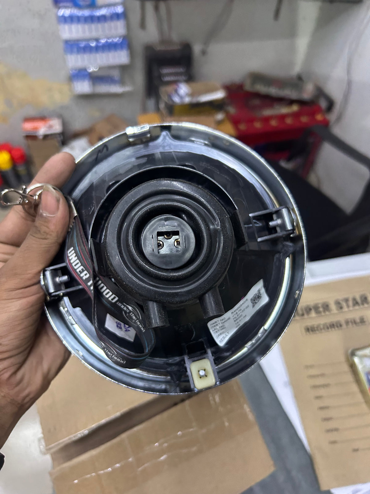 Royal Enfield Bullet 350 J-Series Chrome Headlamp Assembly with Bulb – RAN00540/B