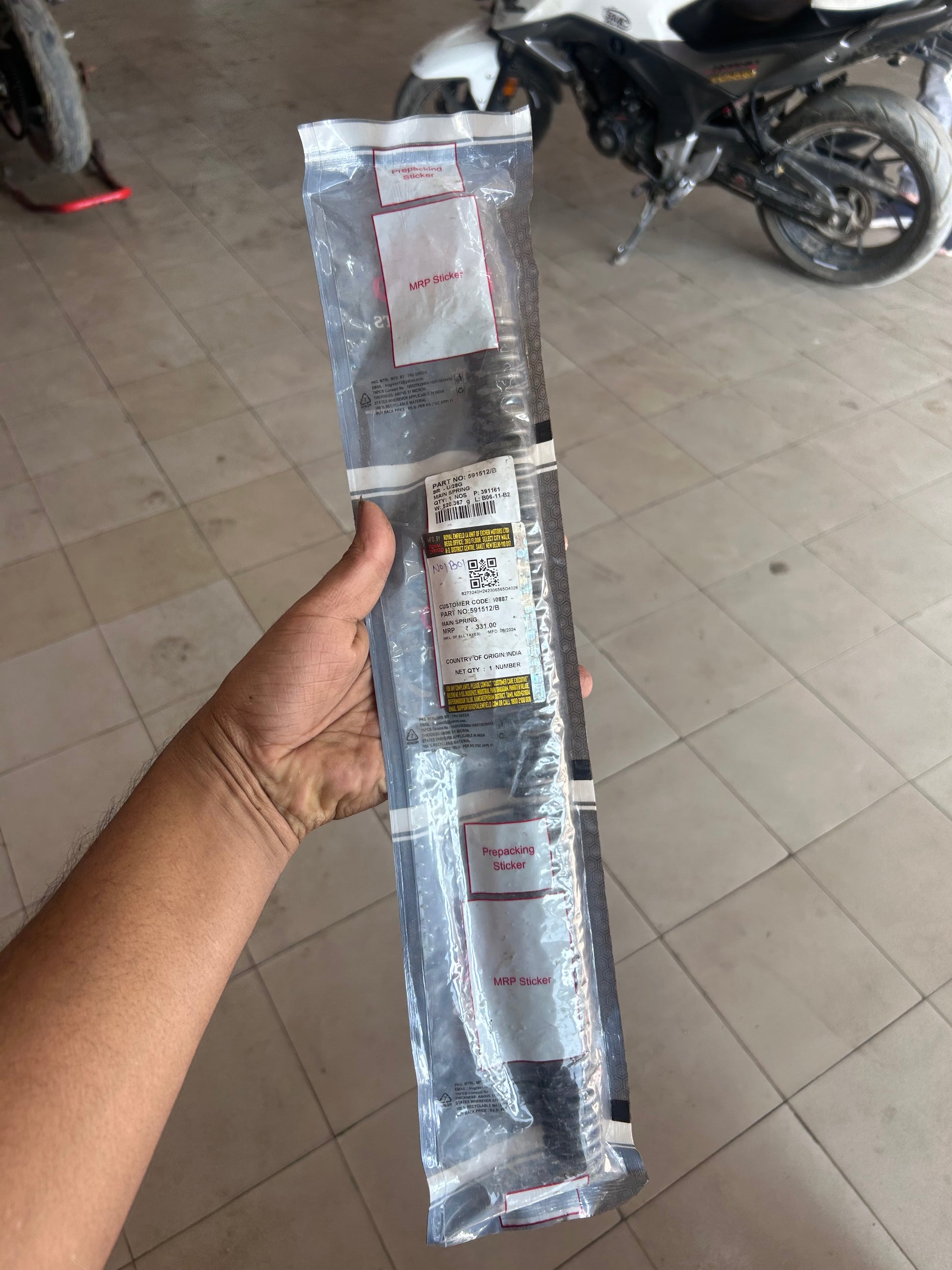 591512/B Main Spring OEM Royal Enfield Front Fork Spring for