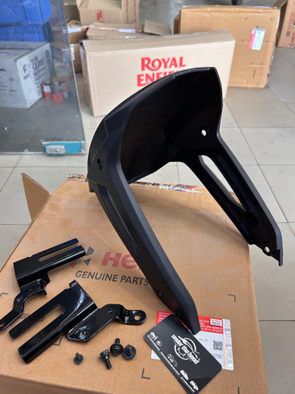 Hero Genuine Rear Hugger Kit for Xtreme 160R, Xtreme 160 4V & Xtreme 160 4V Premium | Rear Hugger Fender / Mudguard Extender / Tyre Hugger | K80805ABZA000S