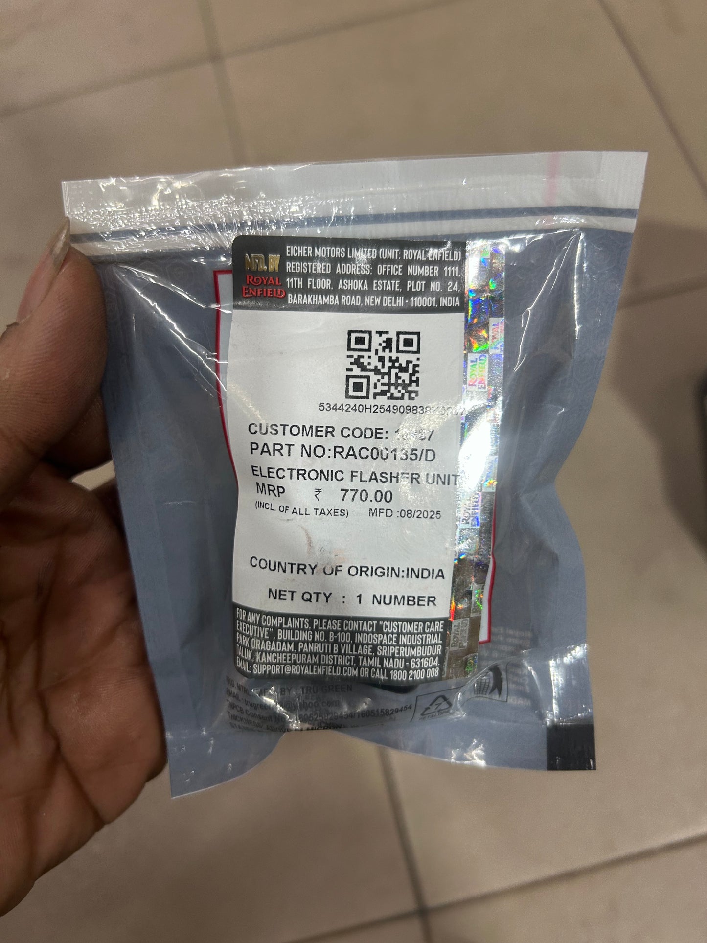 Royal Enfield RAC00135/D – Genuine Electronic Flasher Relay for Super Meteor 650, Shotgun 650 & Classic 650
