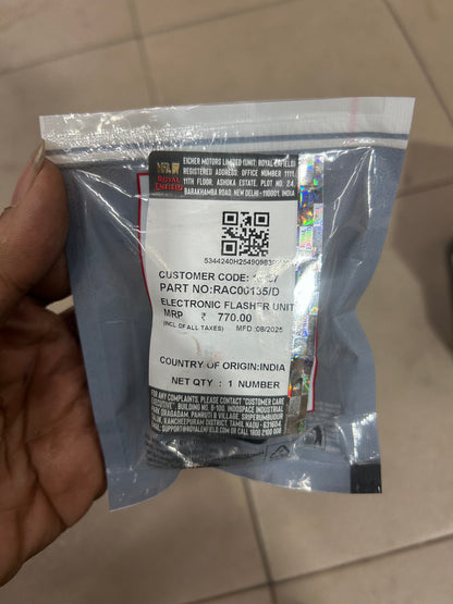 Royal Enfield RAC00135/D – Genuine Electronic Flasher Relay for Super Meteor 650, Shotgun 650 & Classic 650