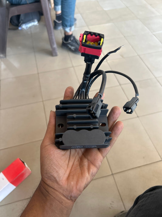 Royal Enfield RAC00467/A RR Unit (Three Phase Series) for Himalayan 411

