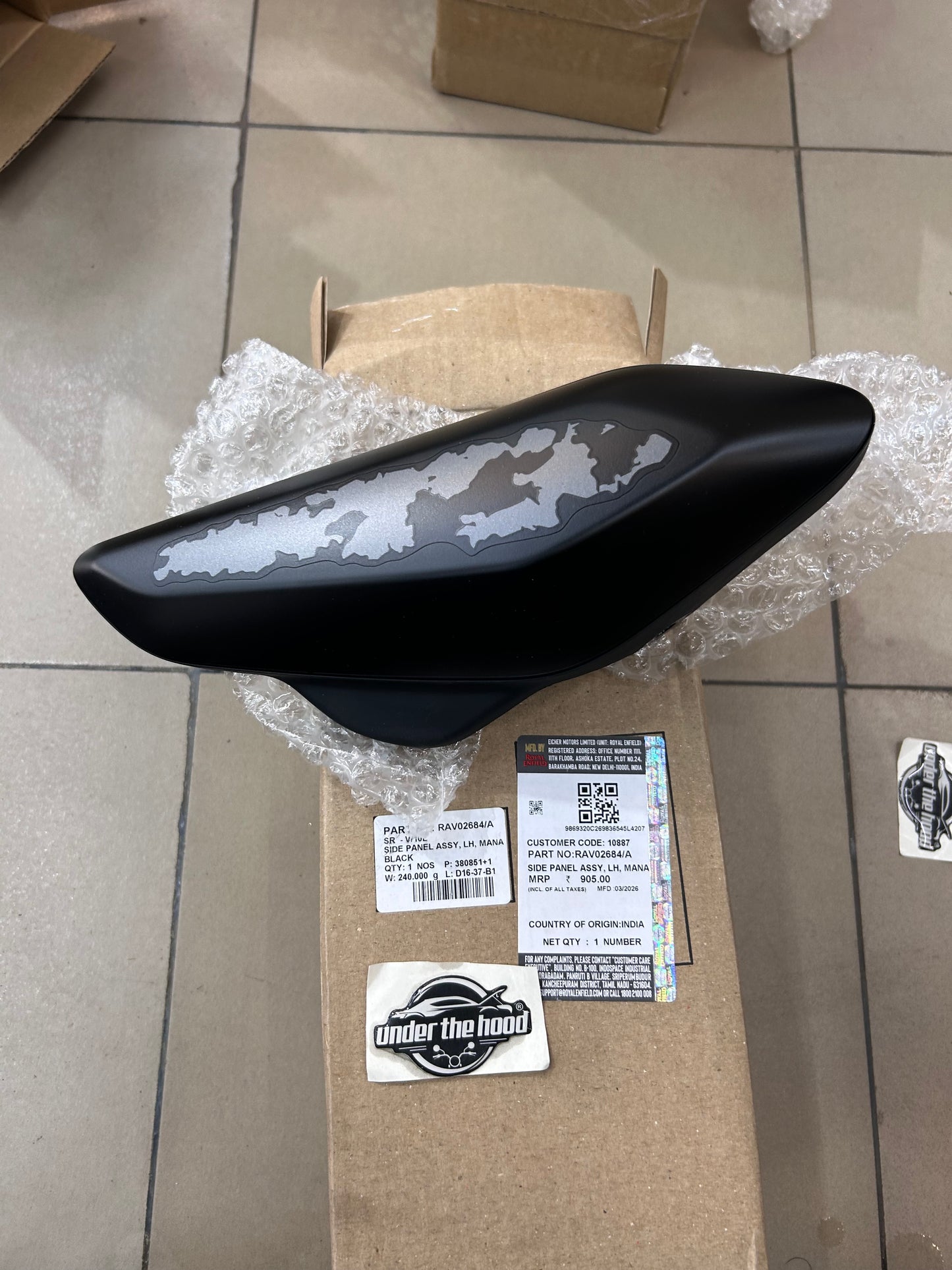 Royal Enfield RAV02684 - Side Panel Assembly (LH) - Mana Black For Himalayan 450