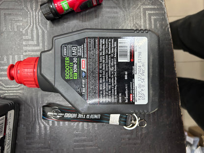 Motul Scooter Expert LE 10W-30 Semi-Synthetic Engine Oil – Technosynthese® (600ml / 800ml, API SN, JASO MB)