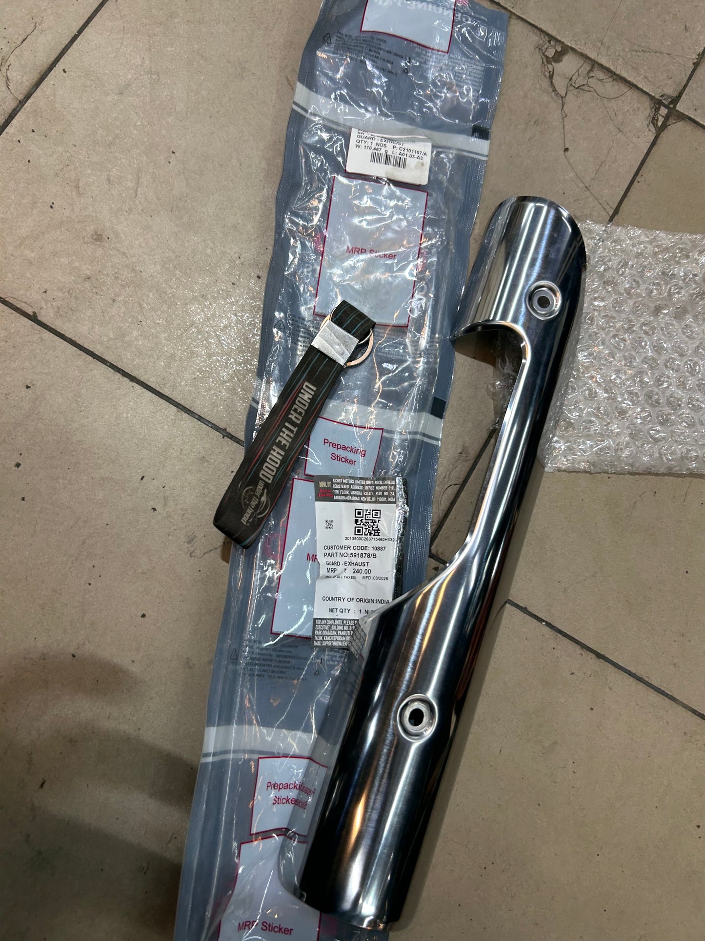 Royal Enfield 591878/B – Exhaust Pipe Guard (OEM Chrome) for Classic 350 & Classic 500 EFI