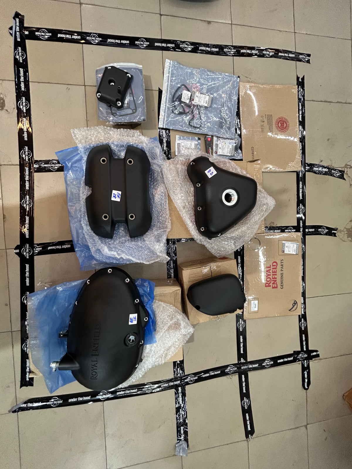 Royal Enfield Interceptor 650 & Continental GT 650 Black Engine Cover Conversion Kit