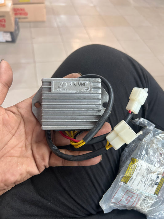 Royal Enfield 3‑Phase RR Unit 147098/C regulator rectifier for Bullet Classic Electra Thunderbird

