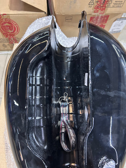 Royal Enfield Bullet 350 UCE Kick Start Black GK Fuel Tank – 866152