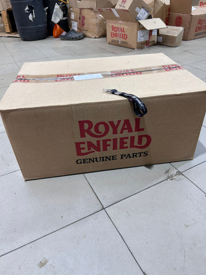Fuel Tank With Sticker STD Black GPTECH BVI for Bullet 350 UCE KS/ES – Genuine Royal Enfield 866130