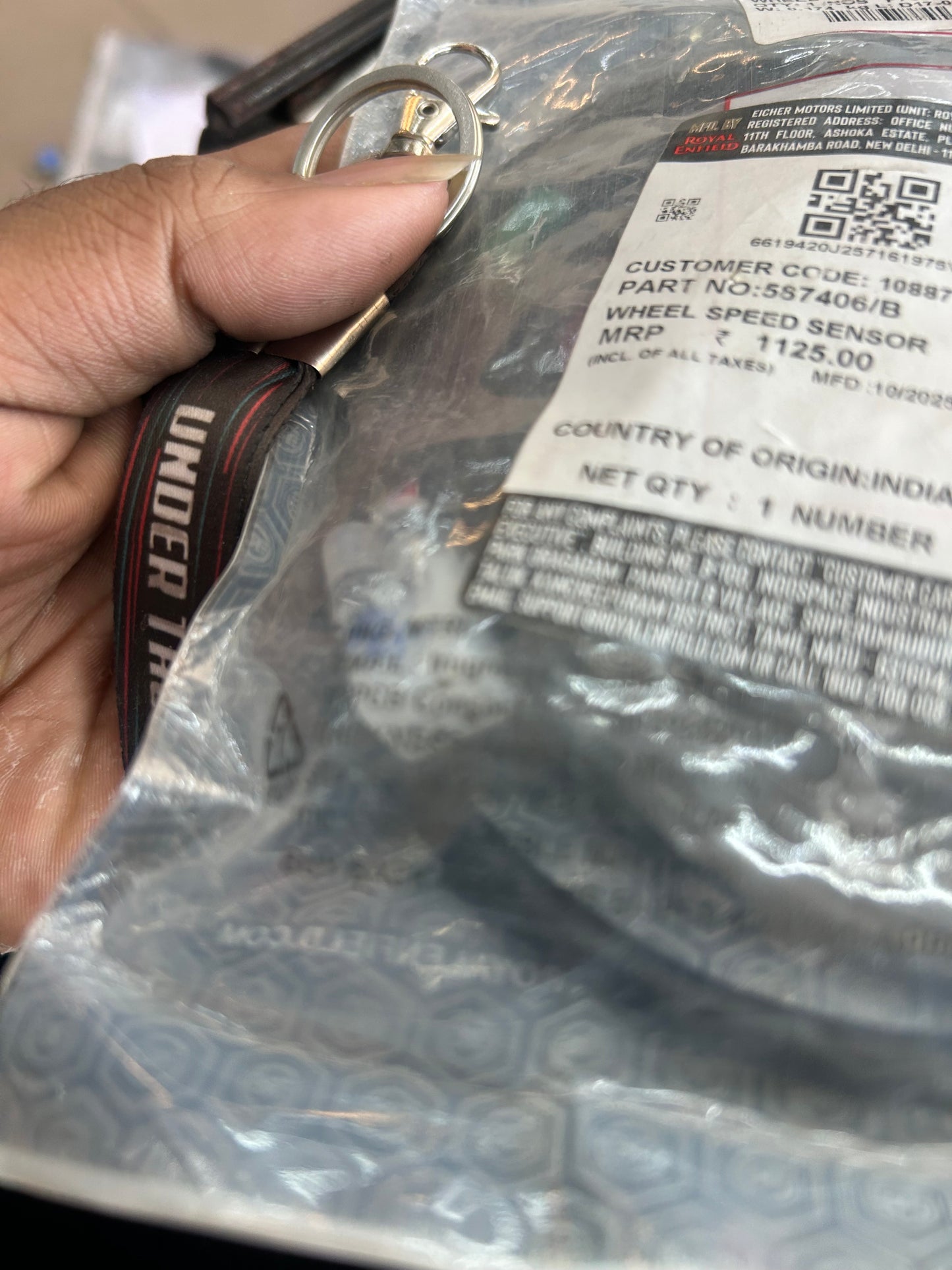 Royal Enfield Wheel Speed Sensor (ABS) — Himalayan 410 Euro 4 (BS4) — 587406/B | Genuine OE