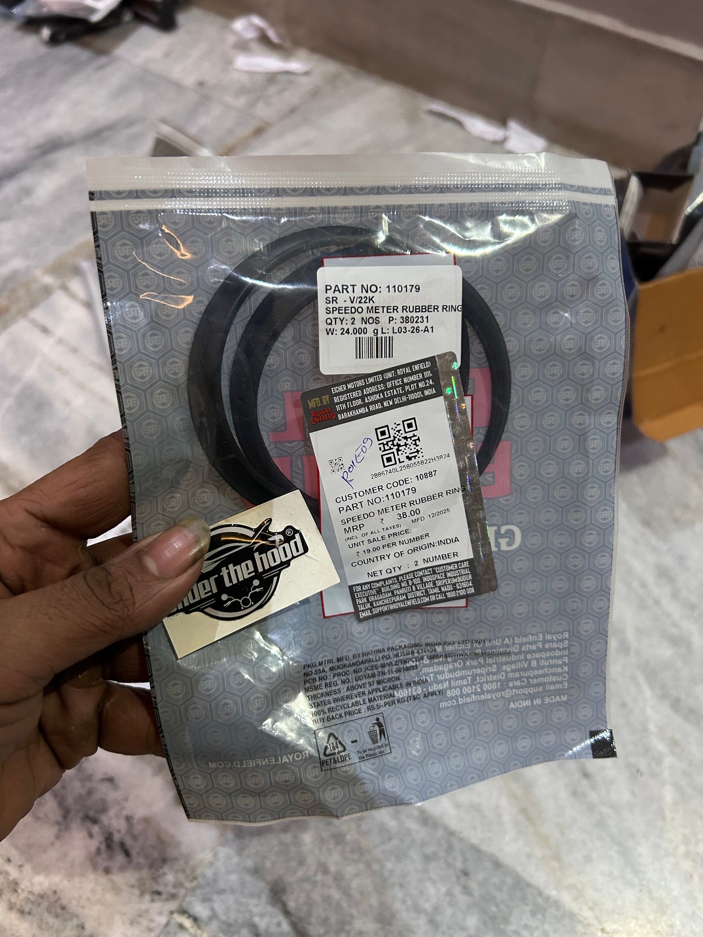Speedometer Rubber Ring for Royal Enfield Bullet 500 & Classic 500 (Instrument Seal) | 110179 | Genuine OEM