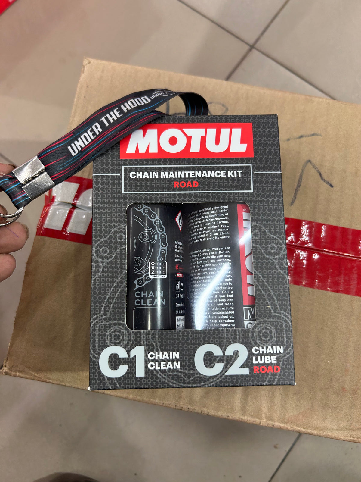 Motul Chain Maintenance Kit – C1 Chain Cleaner + C2 Chain Lube Road (150ml Each) – Motorcycle O-Ring/X-Ring/Z-Ring Compatible