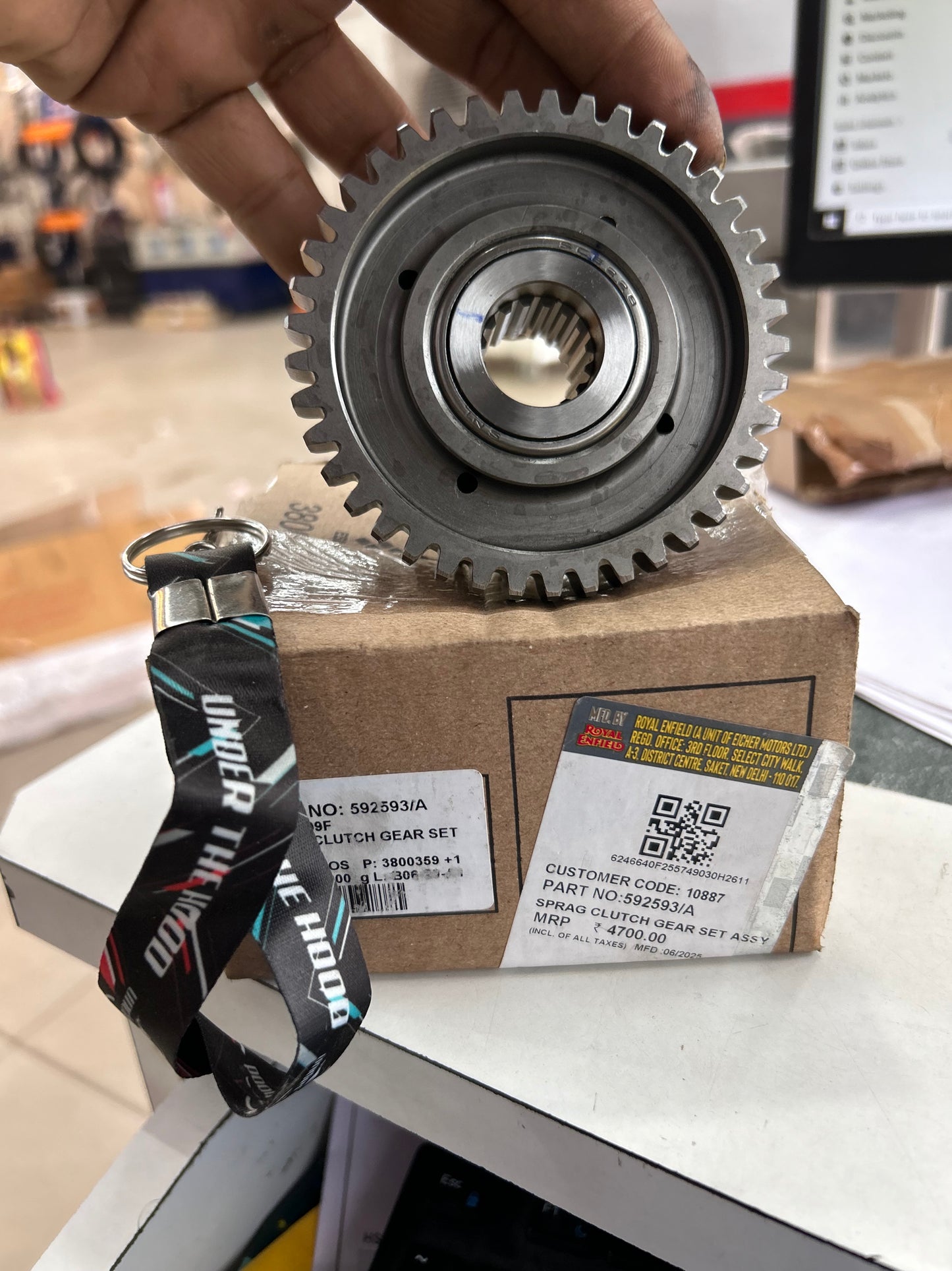 Royal Enfield Sprag Clutch Gear Set Assembly – Classic 350/500, Electra 350 UCE, Thunderbird 350/500, Bullet 350/500 UCE, Continental GT 535 (OEM 592593/A)