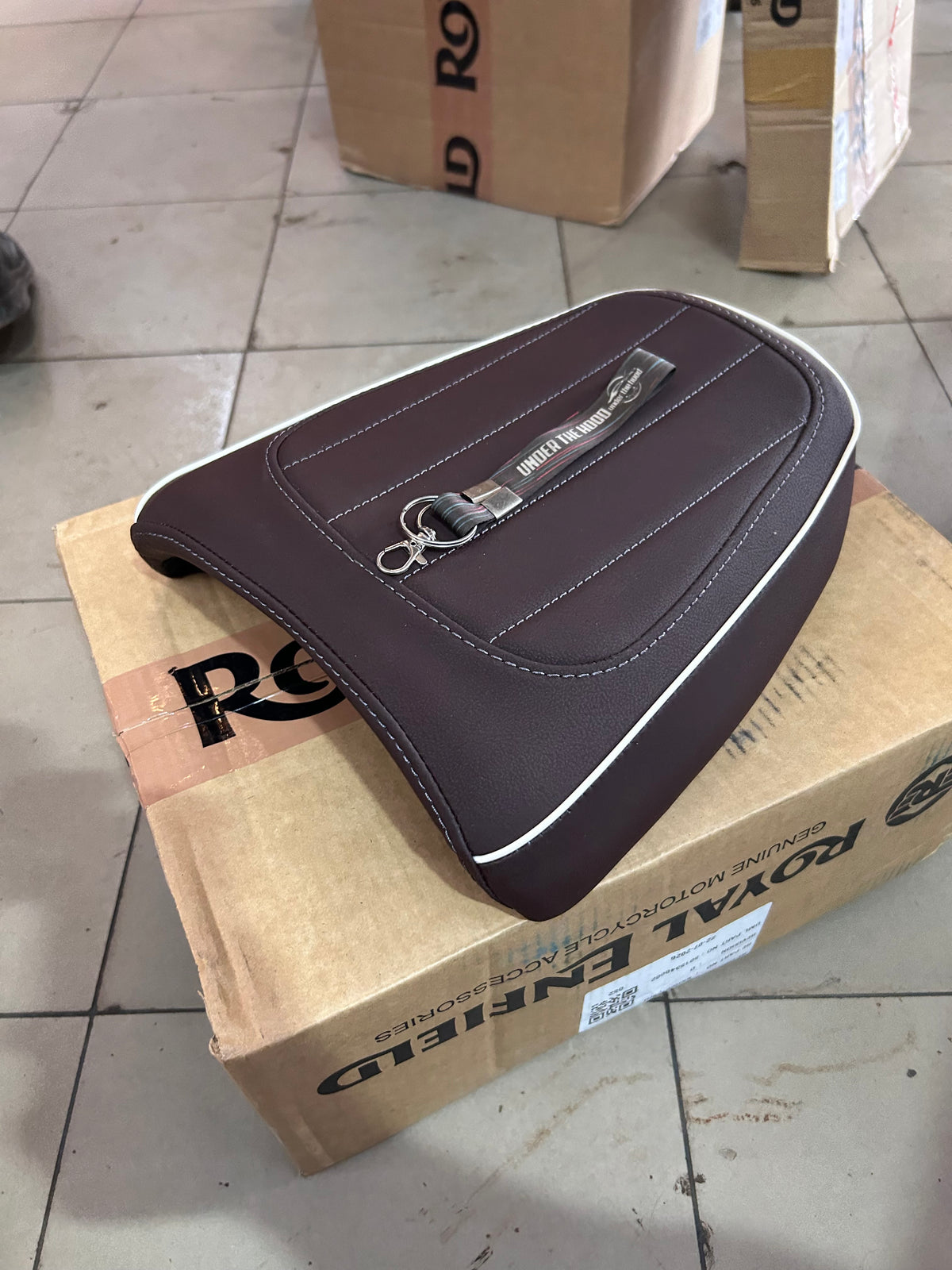 Royal Enfield Goan Classic 350 Brown Custom Passenger Seat KXA00188