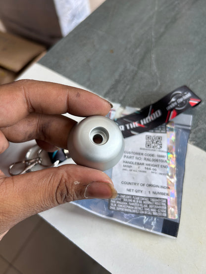 RAL00610/A – Genuine Royal Enfield Handlebar Weight End for Continental GT 650 (BS6)