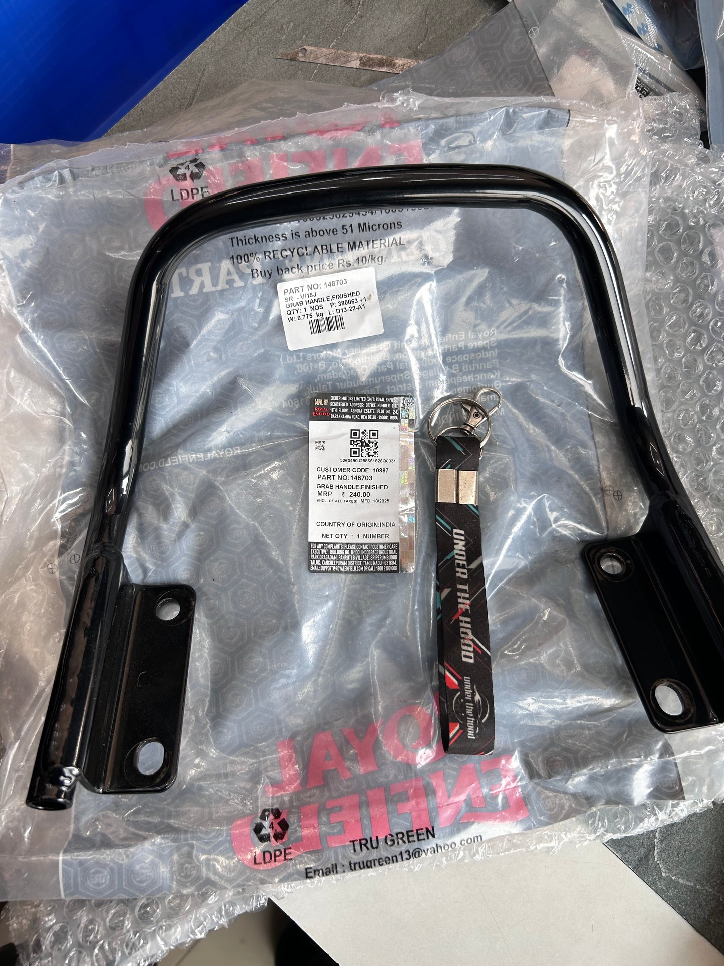 Royal Enfield Passenger Grab Handle (Finished) – OEM (Part 148703) for Interceptor 650 & Continental GT 650