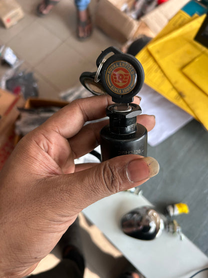 592247/A – Common Key Set (4-Wire Ignition) for Royal Enfield Classic 350 UCE 2010–2019 (BS3–BS4) – Genuine OEM