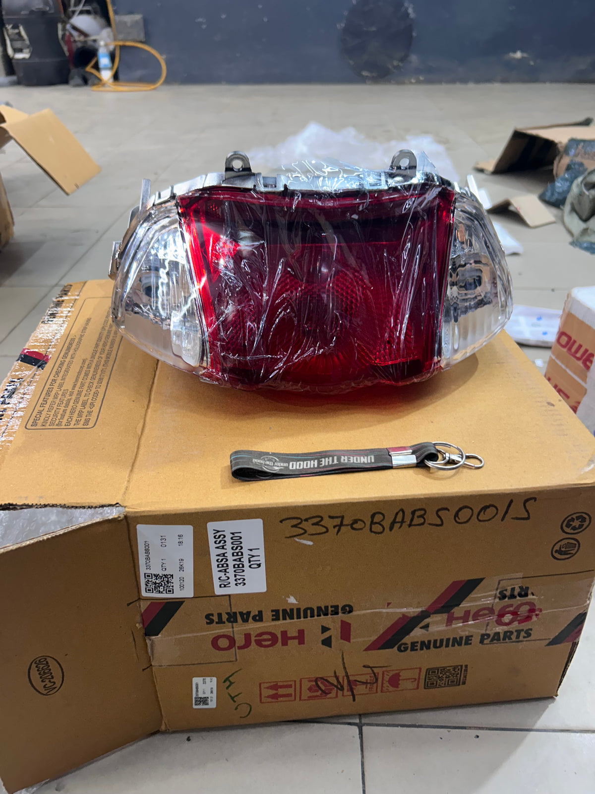 Hero Destini 125 Rear Combination Tail / Brake Light Assembly 3370BABS001S | Genuine