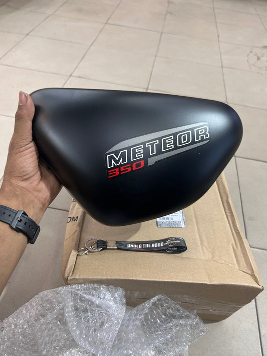 Royal Enfield RAV00430/B - Outer Cover / Side Panel Outer Cover (Left Hand) - Matte Black (Stellar Black) for Meteor 350