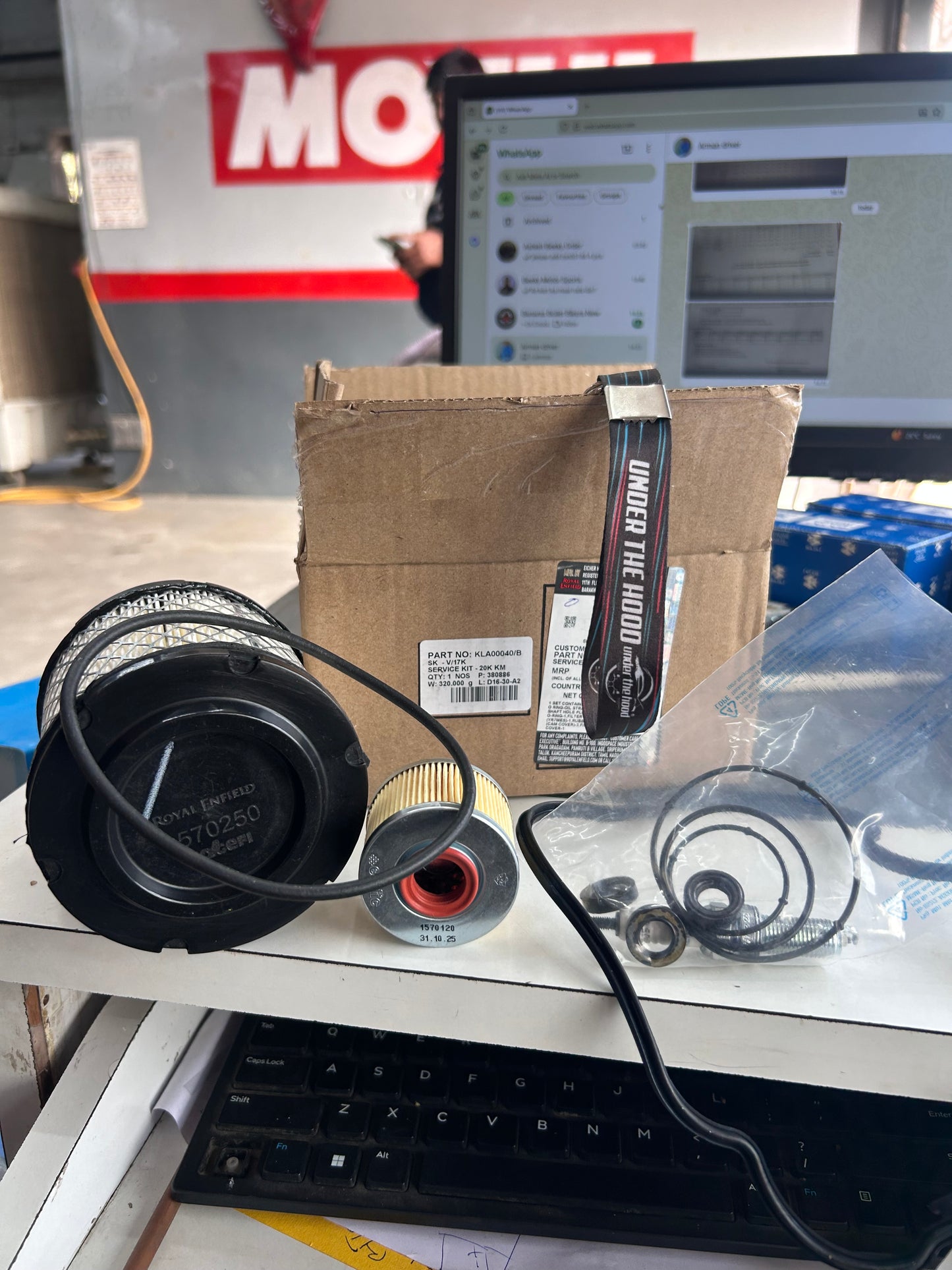 Royal Enfield J-Series 350 – 20,000 KM Genuine Service Kit KLA00040 (Meteor, Classic Reborn, Hunter, Bullet 350)