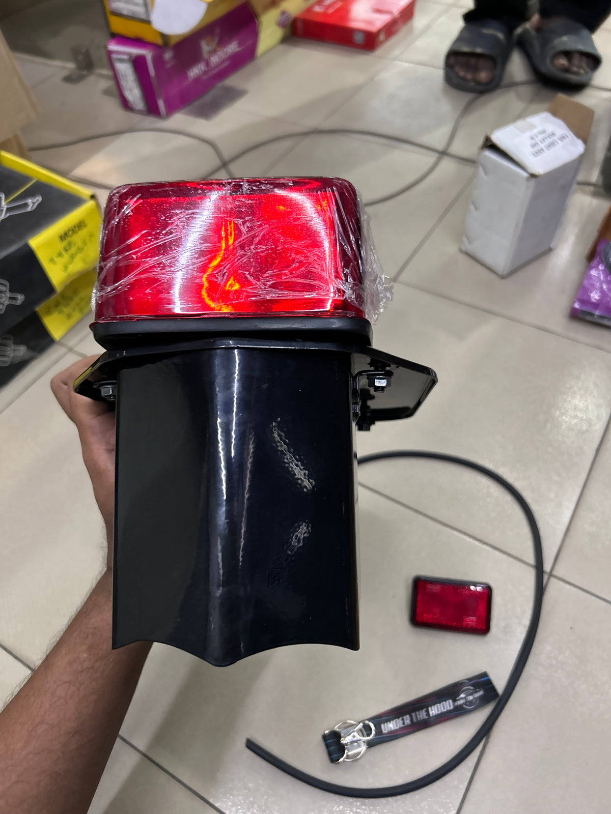 HKK Old Model Vintage Backlight & Number Plate Kit – Royal Enfield Classic 350/500 UCE & Bullet Standard 350/500 | Lumax Tail Light + Genuine RE Reflector + Free Beading