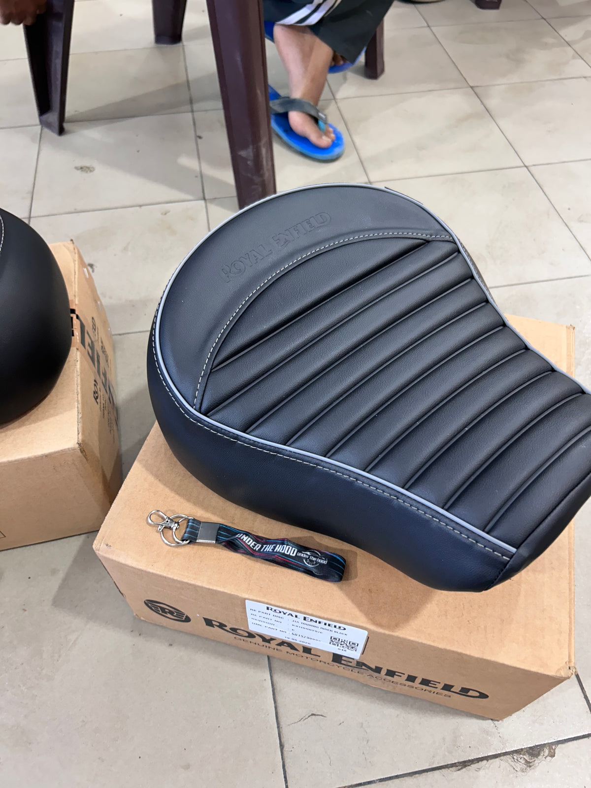 Royal Enfield Classic 350 Reborn Black Touring Rider Seat