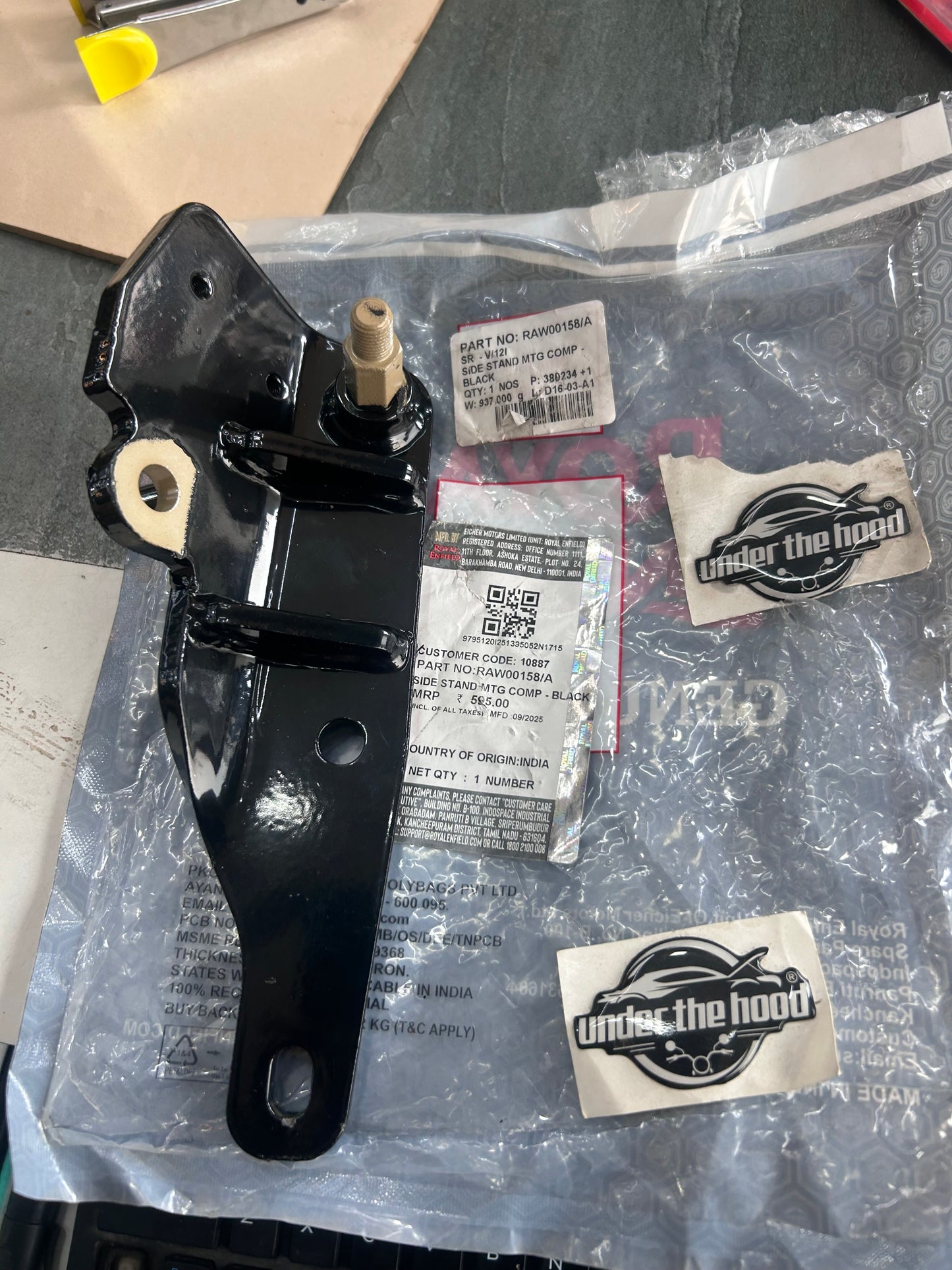 Royal Enfield RAW00158/A – Side Stand Mounting Complete (Black) | Genuine Bracket Assembly for Bullet 350 UCE