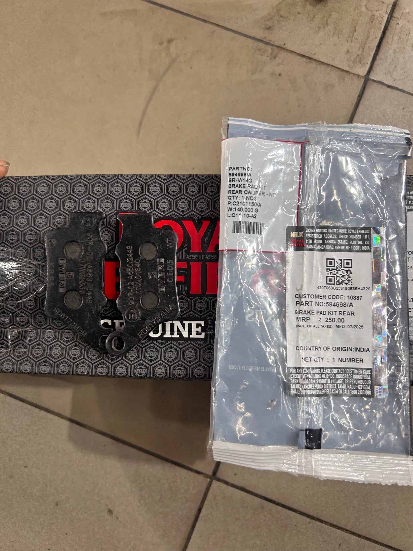 Royal Enfield Thunderbird 350 UCE Service Kit – Basic / Standard / Brake Care / Full Maintenance + Touring & Spark Plug Add‑Ons (OEM)