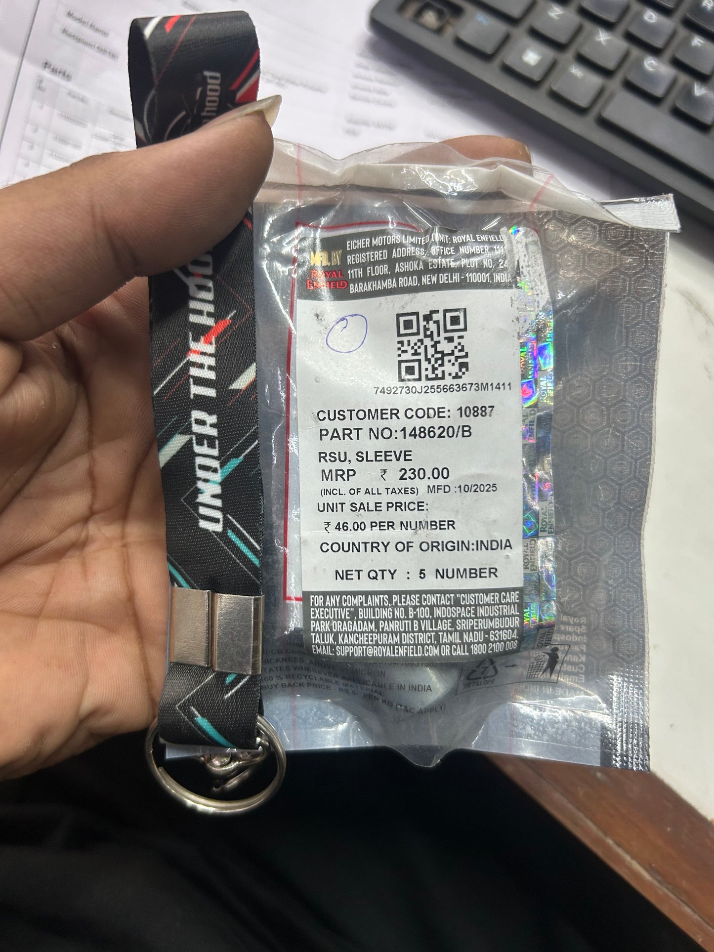 Royal Enfield RSU Sleeve – Bottom Rear Shock Sleeve (148620/B) for Interceptor 650 & Continental GT 650 (Twins) – Genuine OEM