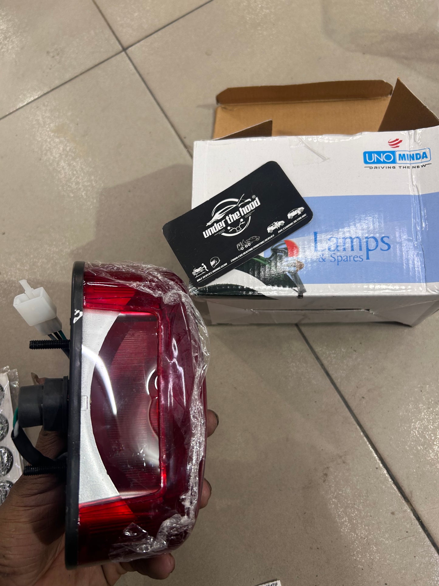 Uno Minda Tail Light Assembly with Coupler for Royal Enfield Electra 350 UCE | TL-6160EM