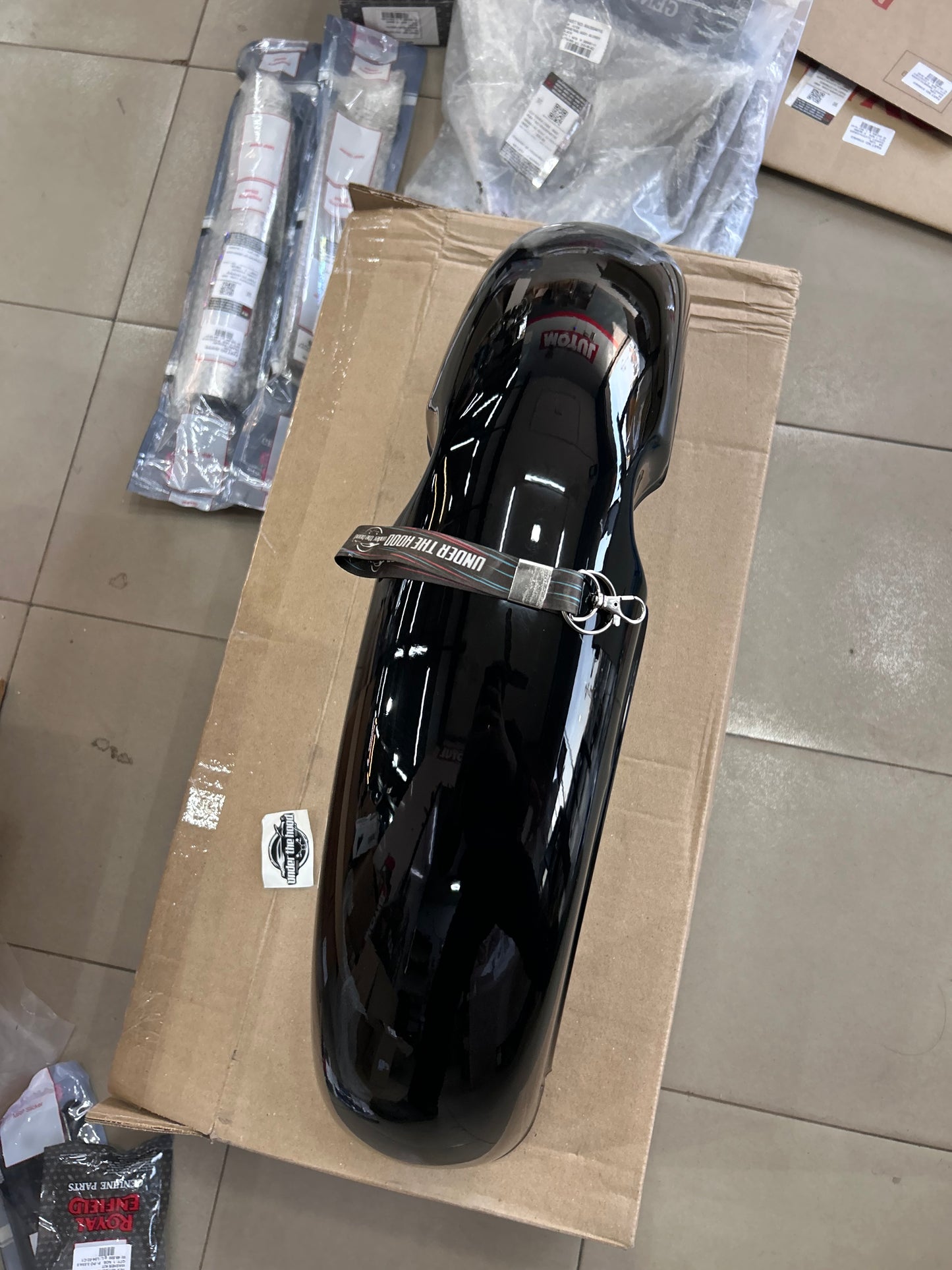 Royal Enfield 888402 Front Mudguard Kit Assembly (Black) – Bullet / Standard 350 UCE (OEM Genuine)