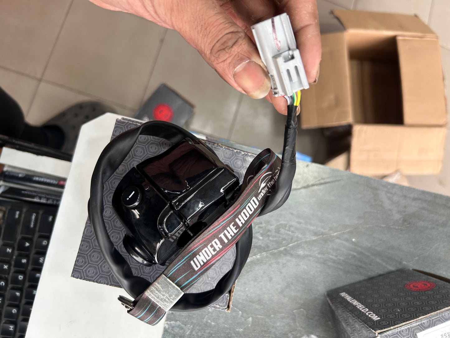 Royal Enfield Shotgun 650 LH Switch Cube (Black) – RAL00157/F – Left Handlebar Switchgear OEM