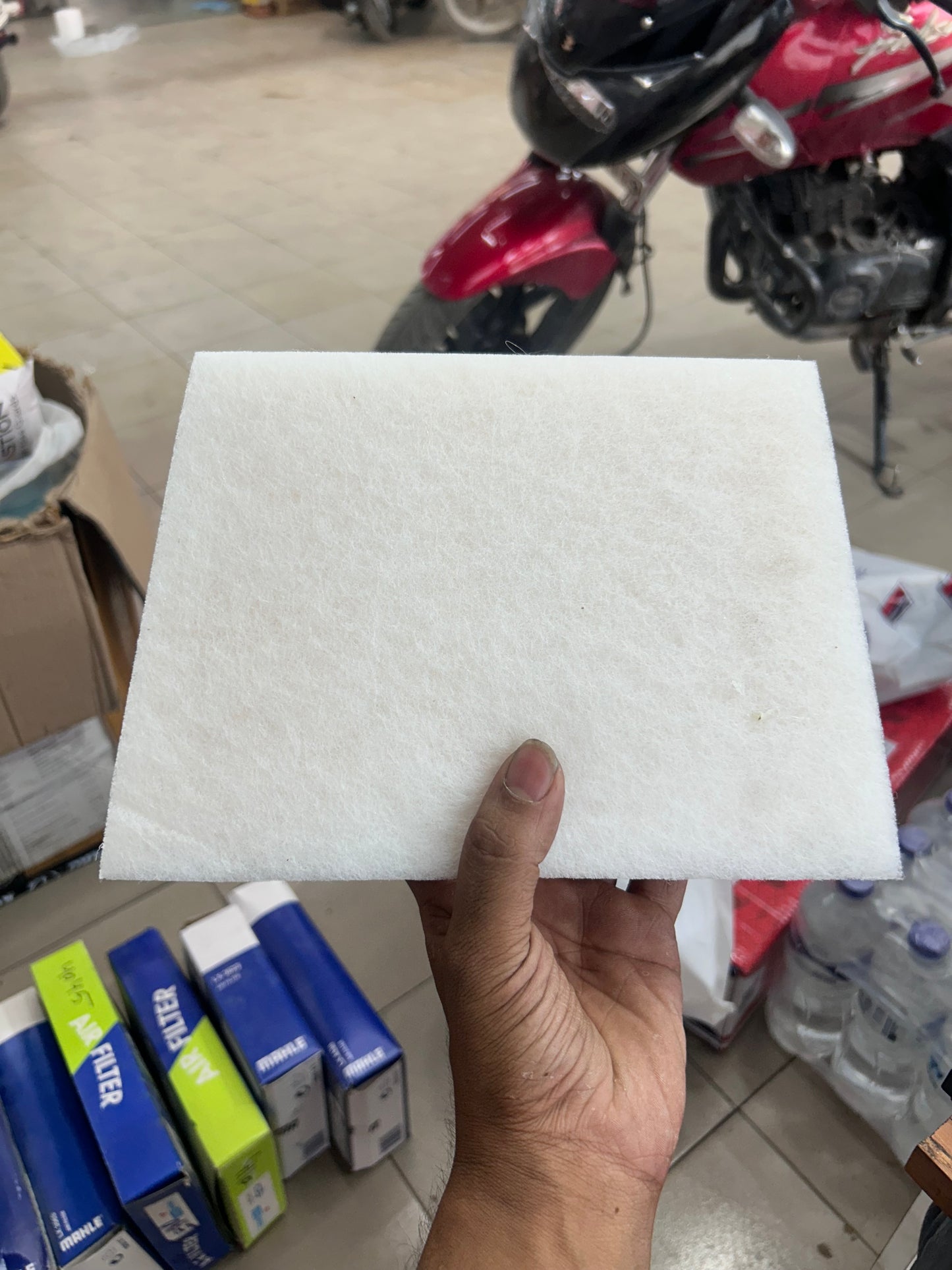 Air Filter for Tata Harrier — Mahle LX 5719 | Genuine Replacement | Engine Performance