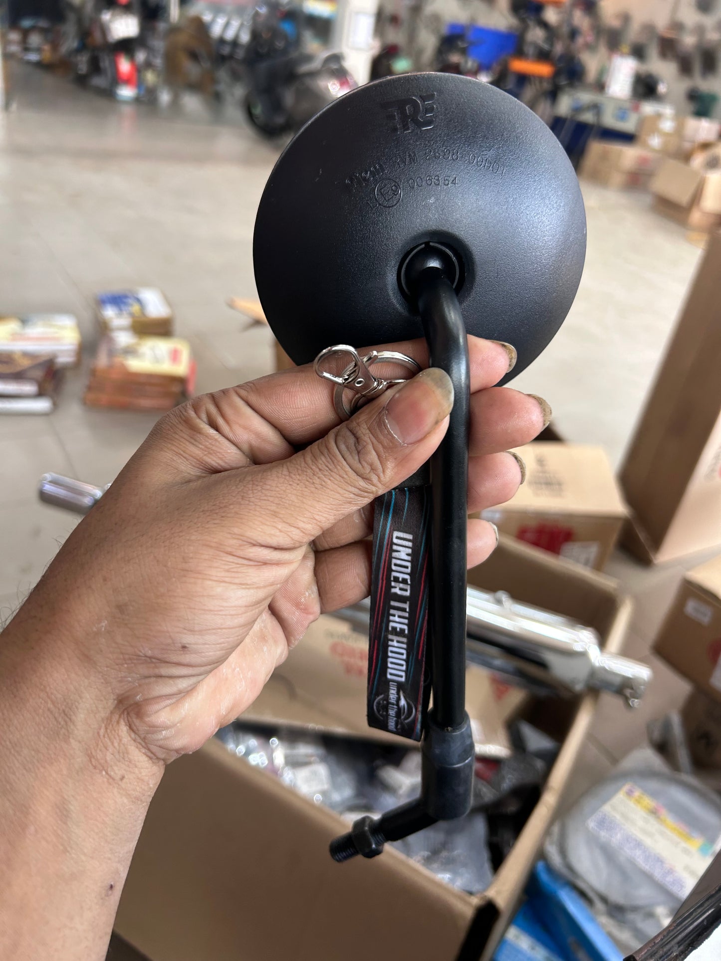 Rear View Mirror RH (Right Side) – Black for Classic 350 Reborn / J-Series (Verify by Variant/Thread) – RAL00748/A