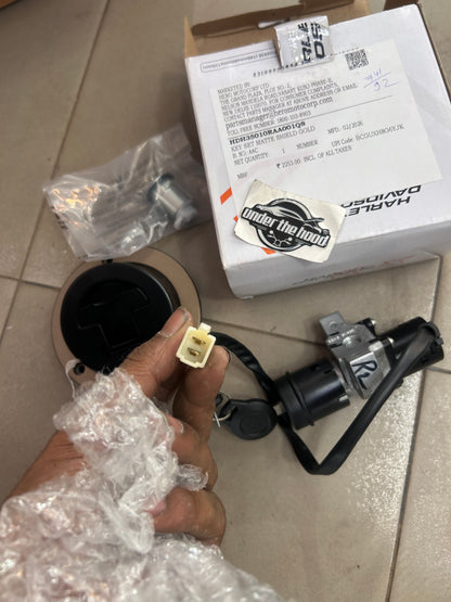 Harley-Davidson X440 / 440X Genuine Key Set – Matte Shield Gold – HDH35010RAA001QS – Fuel Tank Cap + Ignition Switch Lock Set