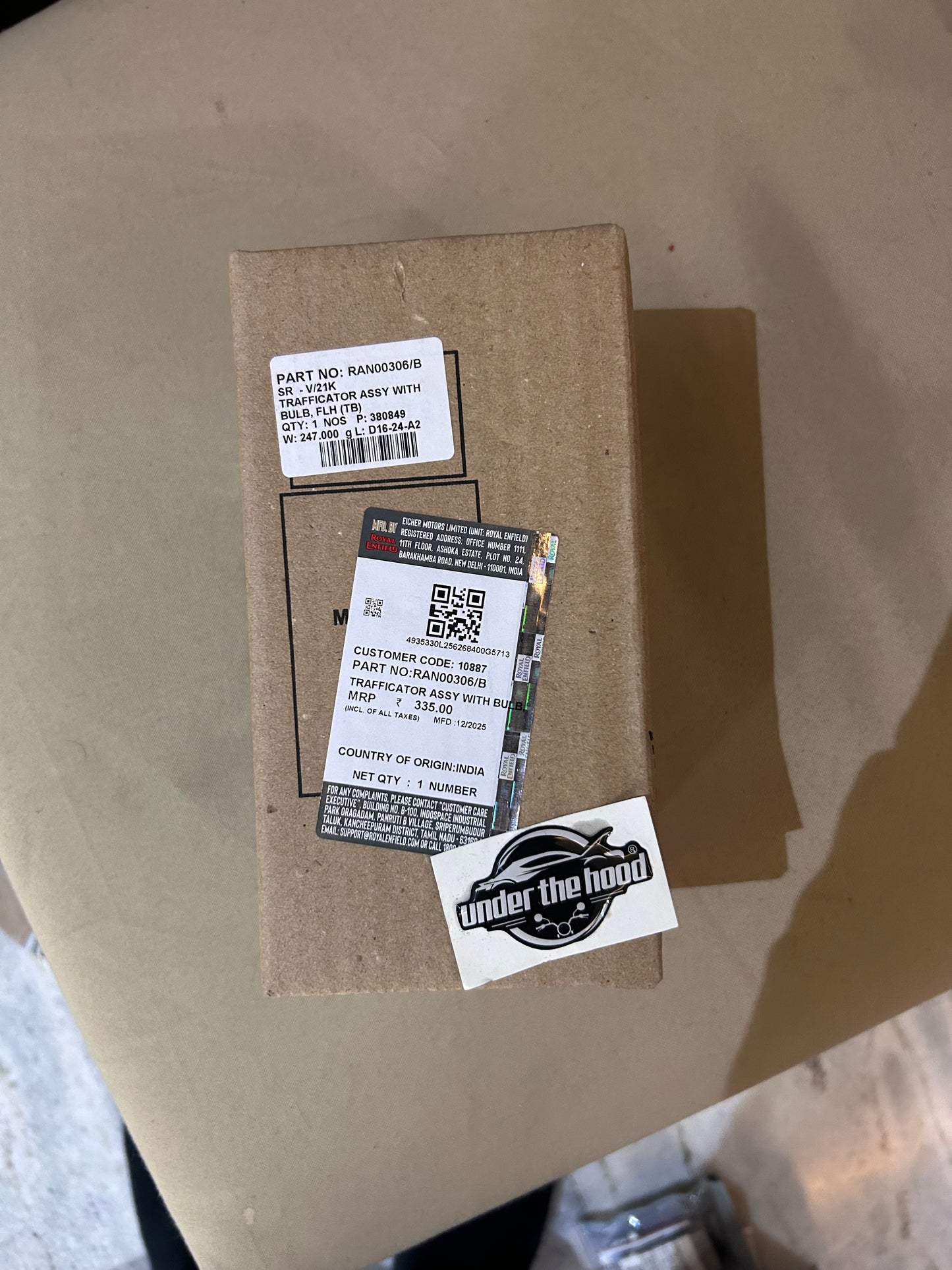 Genuine Royal Enfield Indicator Set – Classic 350 Reborn Black Color