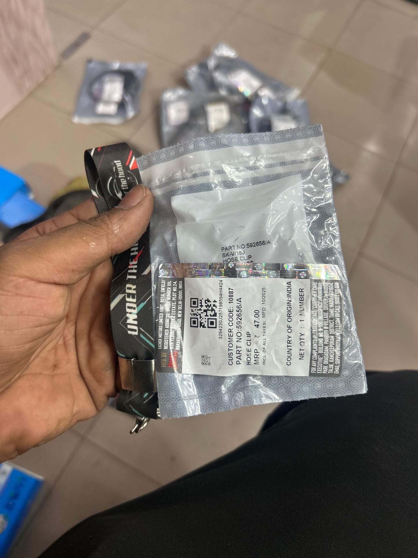 Hose Clip – 592656/A | Genuine Royal Enfield – Factory-Fit Fuel Hose Clip