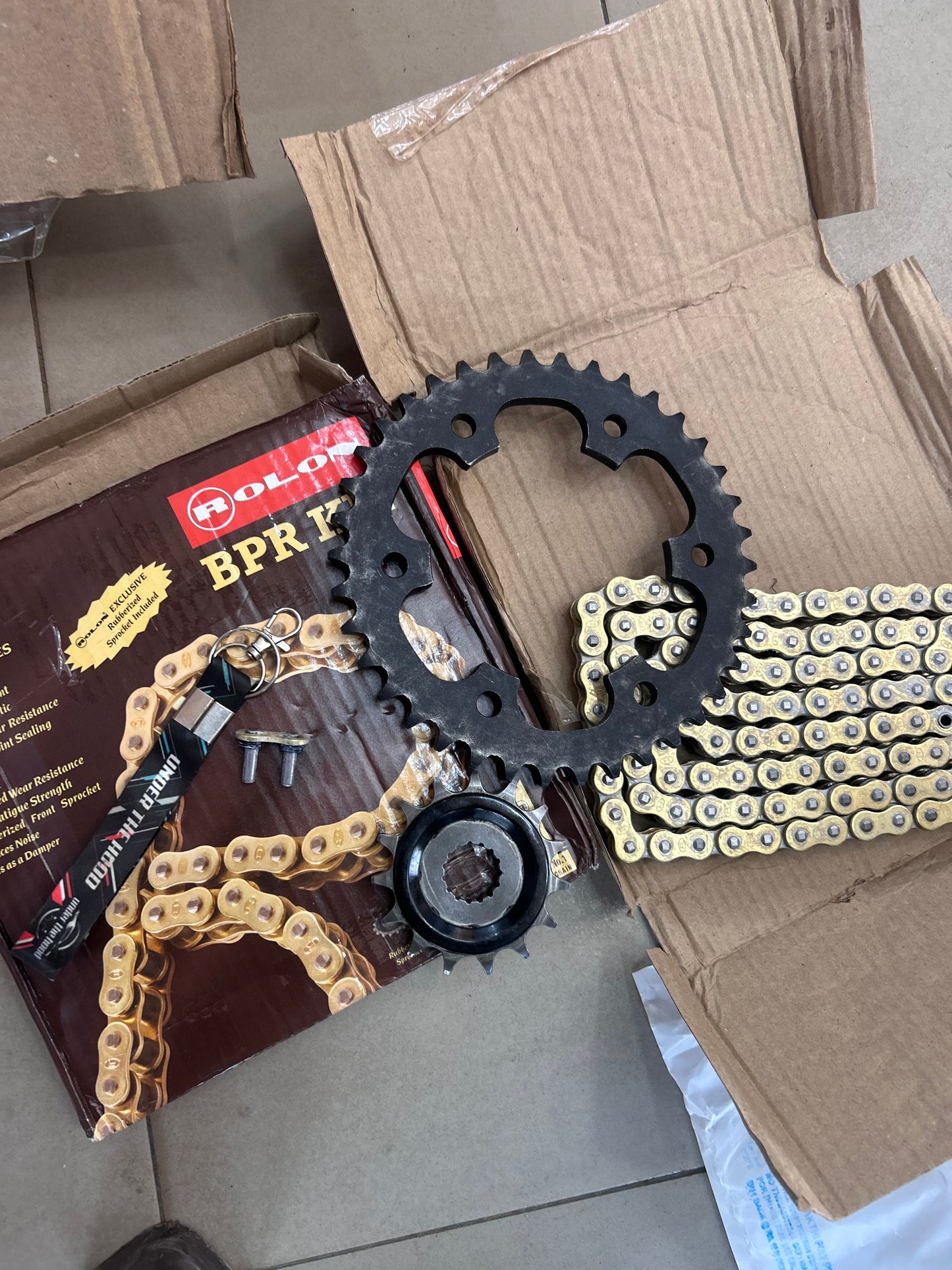 Rolon KIT HAXRC 323NF Brass Noise-Free Chain & Sprocket Kit for Royal Enfield Interceptor 650 / Continental GT 650 (15T / 38T / 100L)
