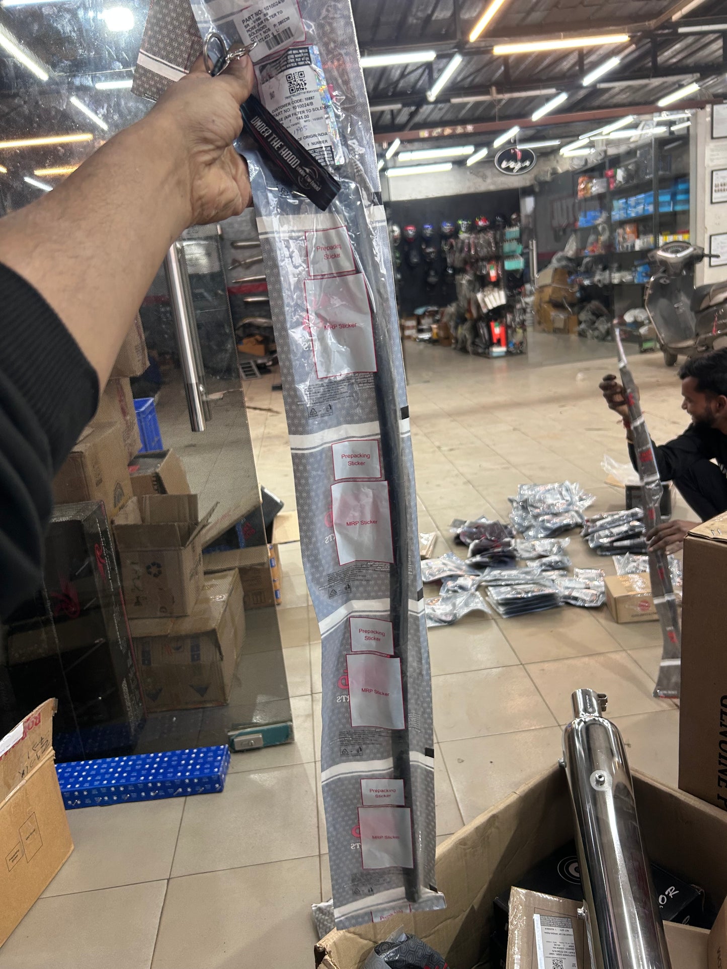 Royal Enfield 1010024 (1010024/B) – Hose (Air Filter to Solenoid) for Classic 500 Euro 4 & Bullet 500 Euro 4 | Genuine OEM